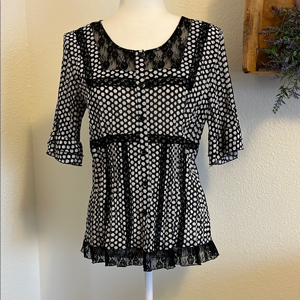 NY Collection Black and White Polka Dot Lace Trim Top